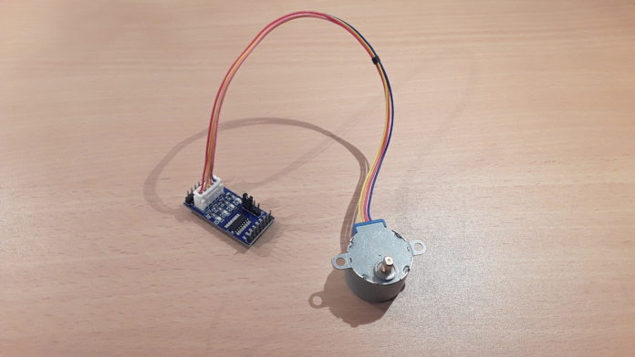 A 28BYJ-48 stepper motor connected to a ULN2003A driver board.