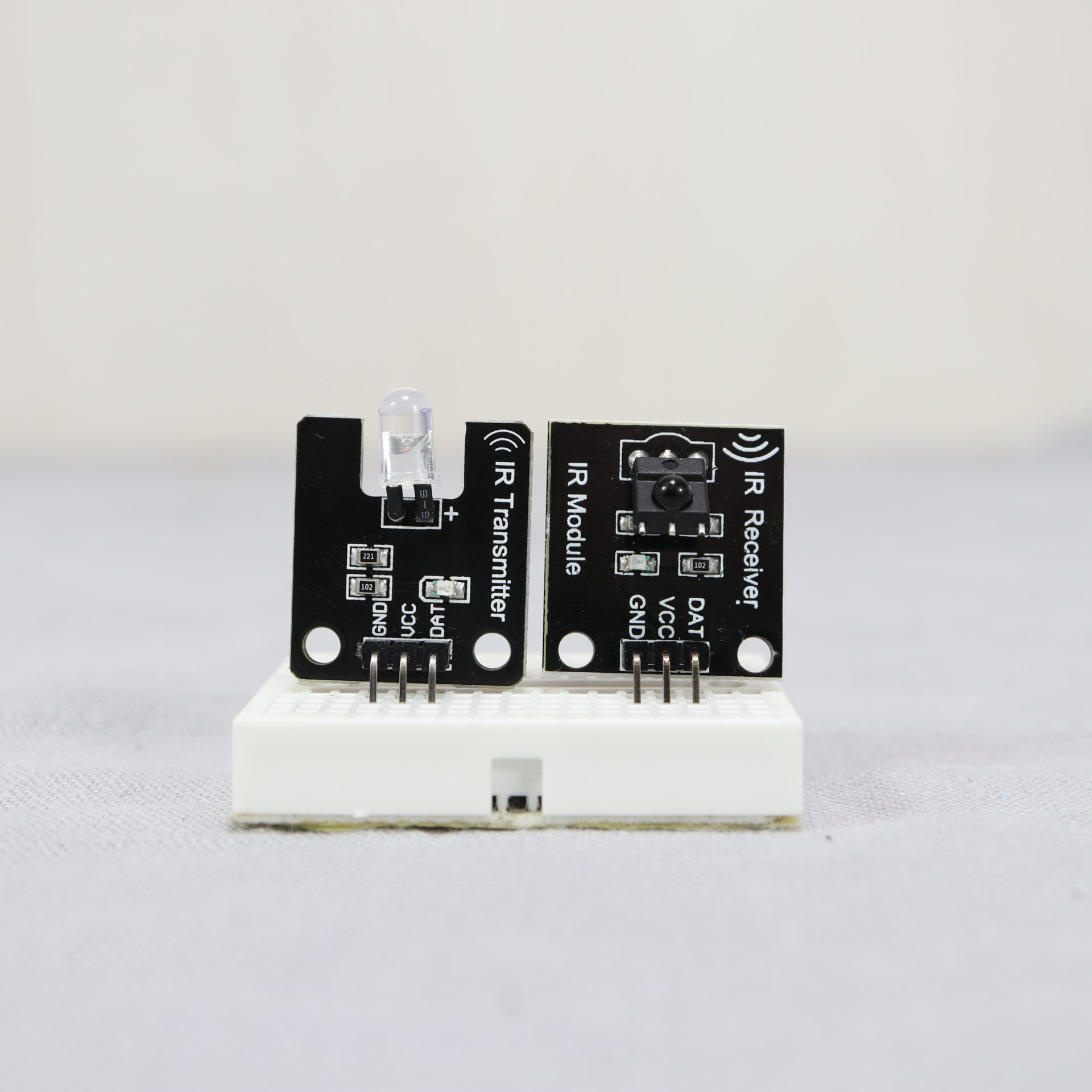 Arduino Tutorial Ir Transmitter And Ir Receiver Hx M121 Hx 53 Ky 005 Ky 022 Keyes Iduino 1098